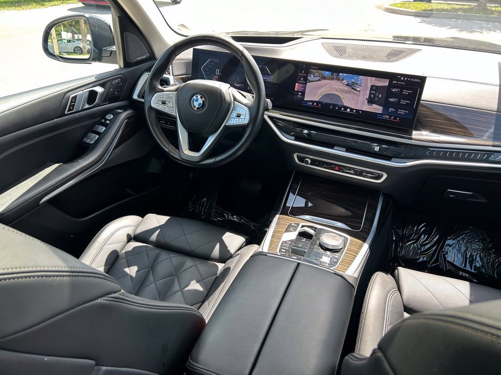 Used 2024 BMW X7 xDrive40i AWD/4WD image 9