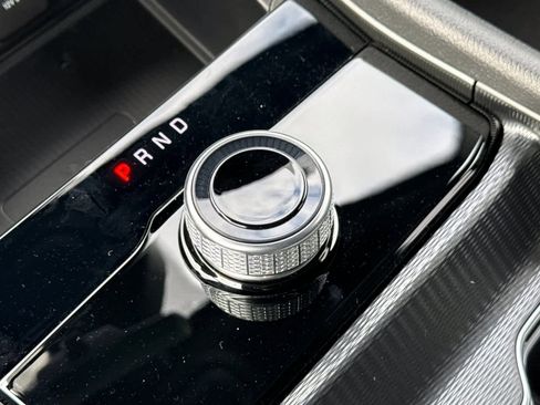 New 2025 Jeep Grand Cherokee Altitude image 23