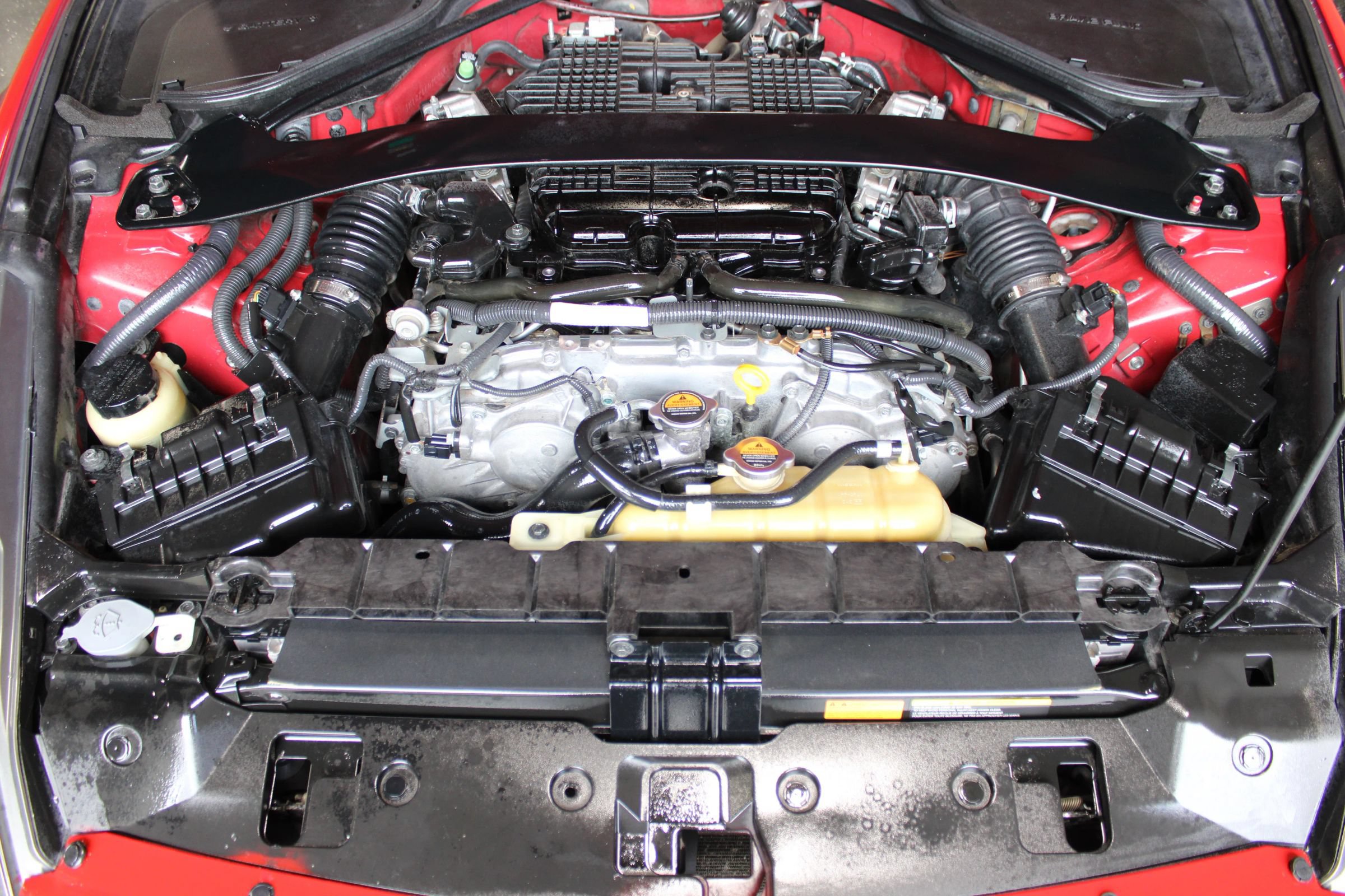 Used 2012 Nissan 370Z Coupe RWD image 32