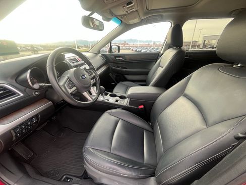 Used 2016 Subaru Outback 2.5i Limited image 13