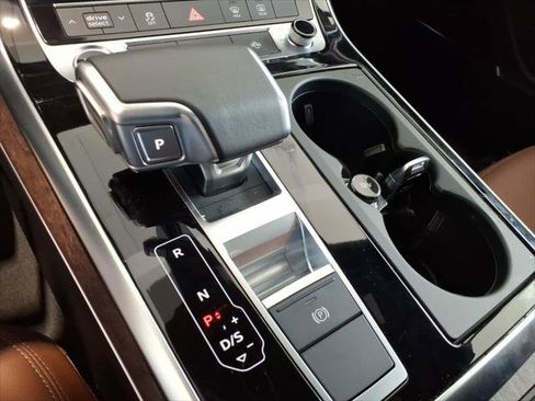 Certified 2026 Audi Q7 3.0T Premium w/ Convenience Plus Package AWD/4WD image 28