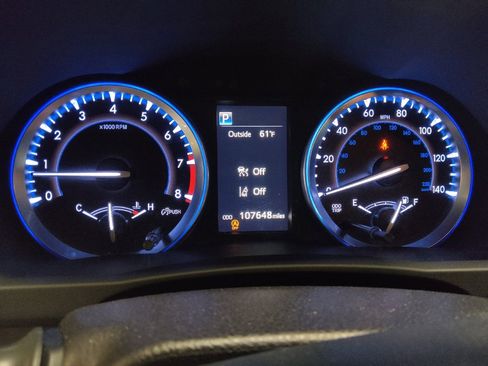 Used 2019 Toyota Highlander XLE image 23