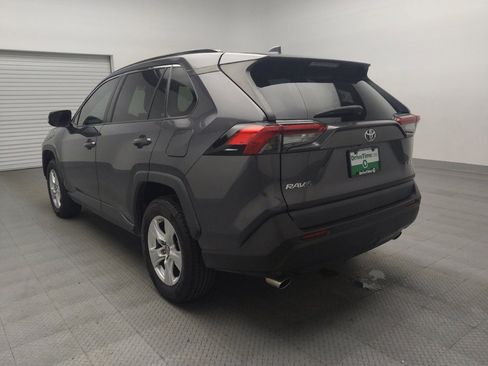 Used 2019 Toyota RAV4 XLE image 5