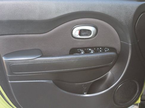 Used 2017 Kia Soul w/ Convenience Package image 19