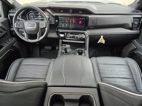 Certified 2023 GMC Sierra 1500 AT4X image 17