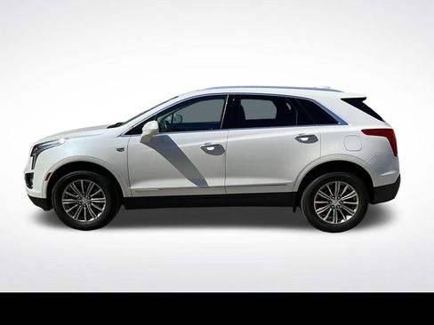 Used 2017 Cadillac XT5 Luxury w/ Driver Awareness Package FWD image 15