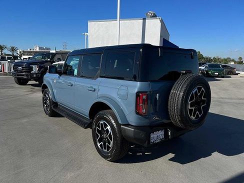 Certified 2025 Ford Bronco Outer Banks image 3
