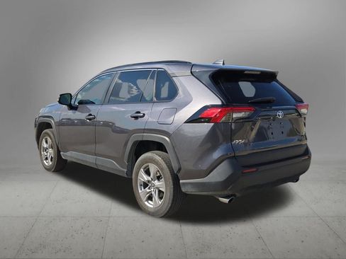 Used 2024 Toyota RAV4 XLE FWD image 4