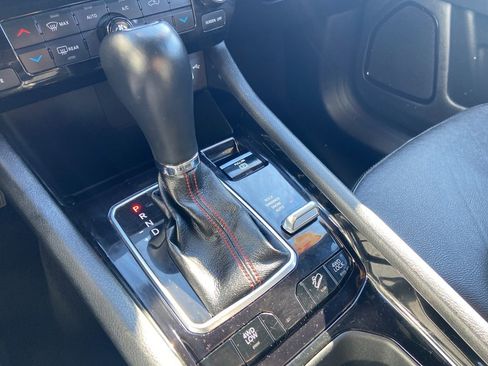 Used 2023 Jeep Compass Trailhawk image 17