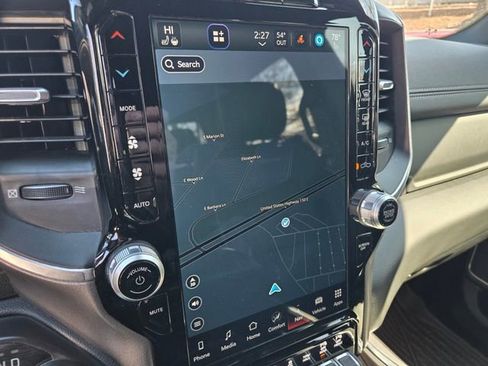 Used 2023 RAM 1500 Laramie image 11