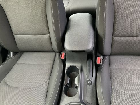 Used 2024 Kia Forte LXS FWD image 18