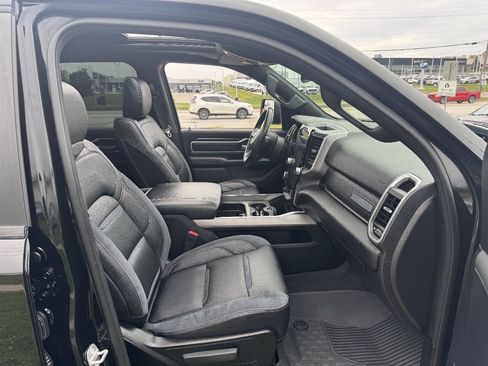 Used 2021 RAM 1500 Big Horn AWD/4WD image 14
