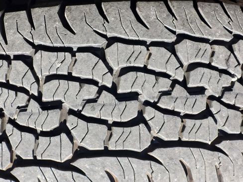 Used 2025 Toyota Tacoma TRD Off-Road w/ TRD Off Road Upgrade Package image 12