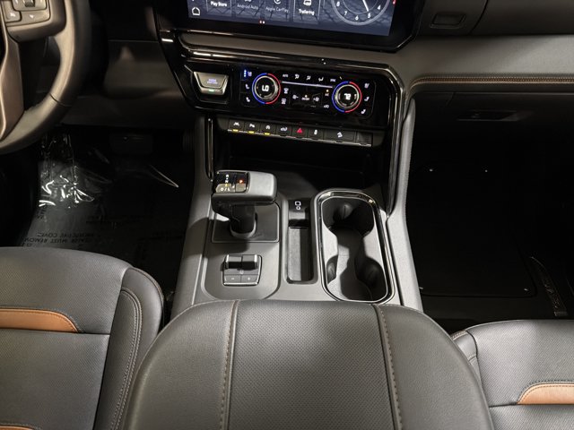 Used 2025 GMC Sierra 1500 AT4 w/ AT4 Premium Package AWD/4WD image 33