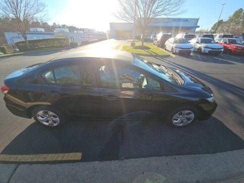 Used 2013 Honda Civic LX image 9