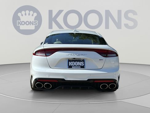 Used 2023 Kia Stinger GT-Line w/ Sun & Sound Package AWD/4WD image 10
