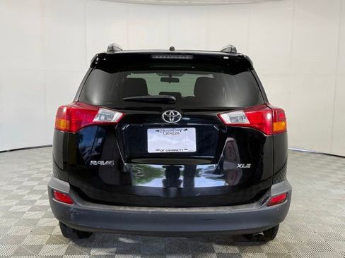 Used 2013 Toyota RAV4 XLE FWD image 7