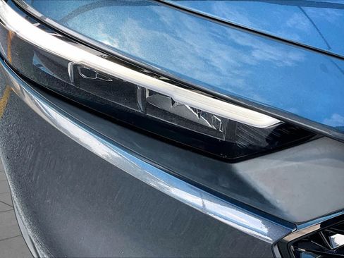 Used 2024 Honda Accord EX image 28