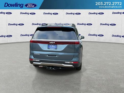 Used 2024 Kia Carnival SX image 2