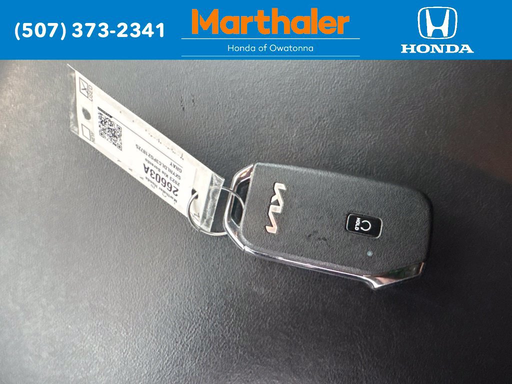 Used 2023 Kia Sorento S AWD/4WD image 27