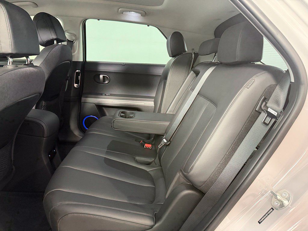 Used 2025 Hyundai Ioniq 5 Limited RWD image 14