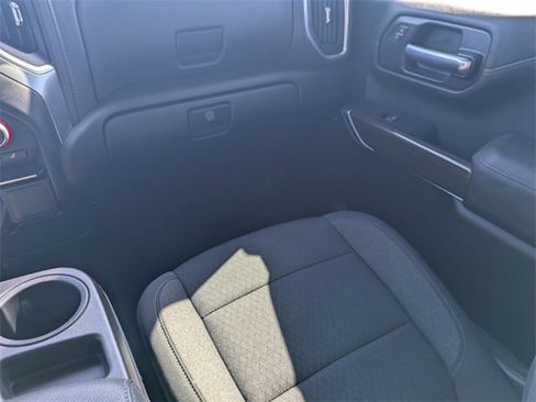 Used 2021 Chevrolet Silverado 1500 RST image 19