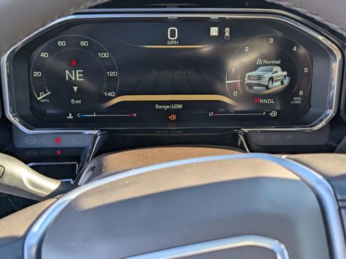 New 2026 GMC Sierra 1500 SLE image 21