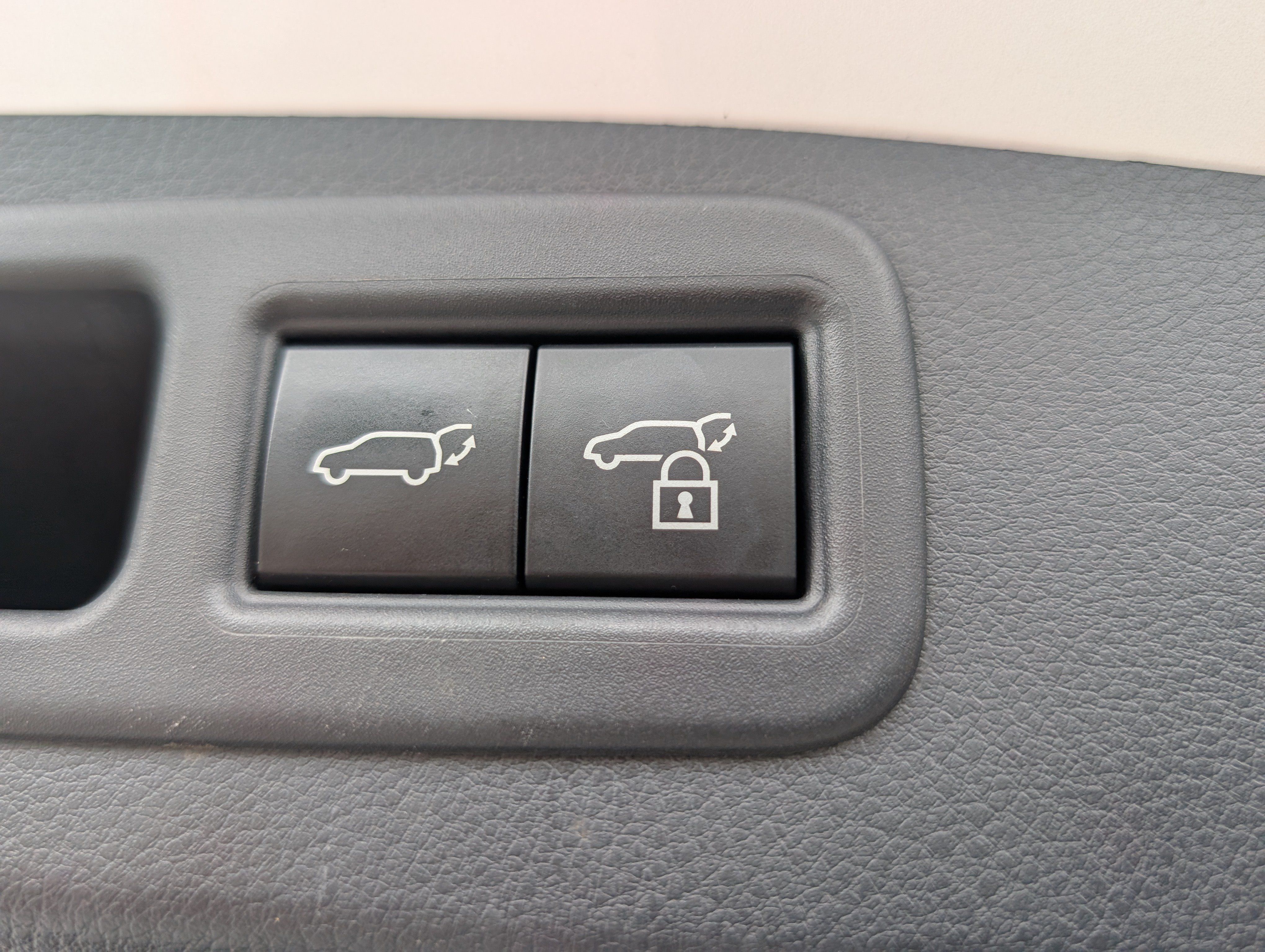 Used 2024 Lexus RX 350 Premium w/ Accessory Package (P2) AWD/4WD image 14