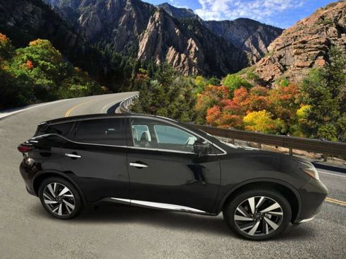 Used 2024 Nissan Murano SL w/ Cargo Package AWD/4WD image 5