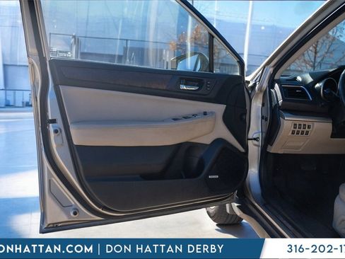 Used 2015 Subaru Outback 2.5i Limited image 15