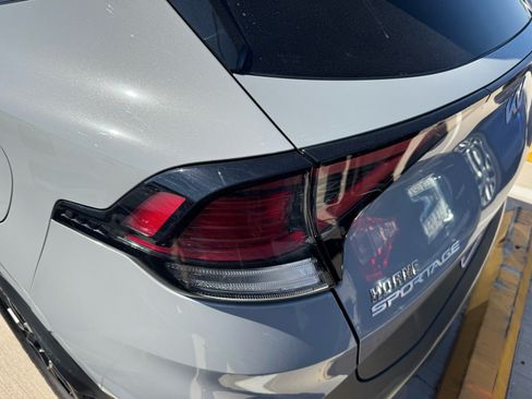 Certified 2023 Kia Sportage X-Pro AWD/4WD image 7