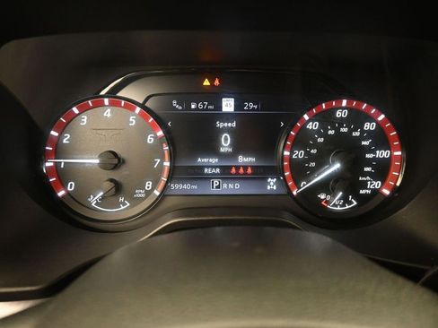 Used 2021 Nissan Titan PRO-4X w/ Pro-4x Convenience Package image 19