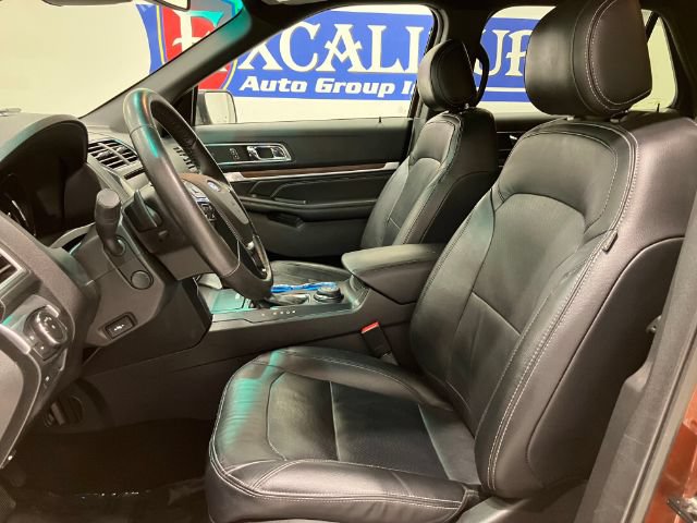 Used 2016 Ford Explorer Limited w/ Equipment Group 301A AWD/4WD image 37