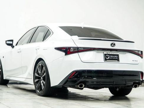 Used 2024 Lexus IS 350 F Sport RWD image 10