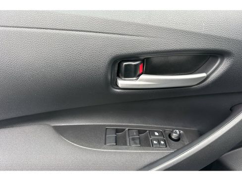 New 2026 Toyota Corolla SE w/ SE Package FWD image 11