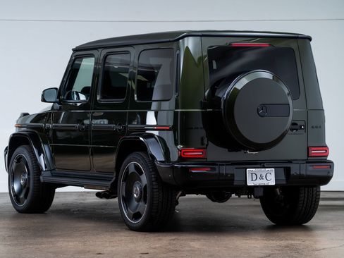 Used 2026 Mercedes-Benz G 63 AMG 4MATIC image 5