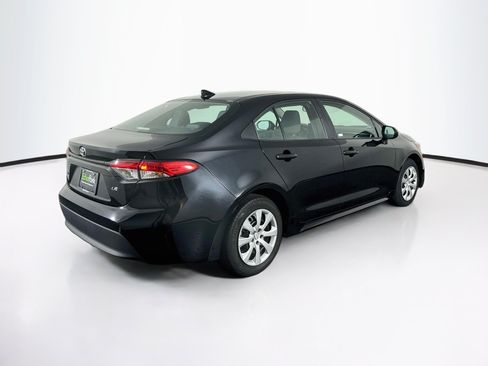 Used 2025 Toyota Corolla LE FWD image 9