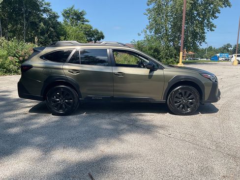 Used 2024 Subaru Outback Onyx Edition AWD/4WD image 4