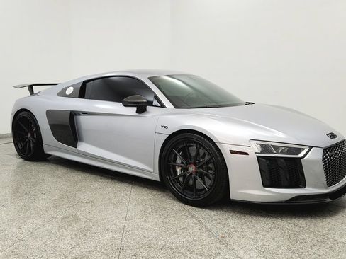 Used 2017 Audi R8 V10 plus AWD/4WD image 7