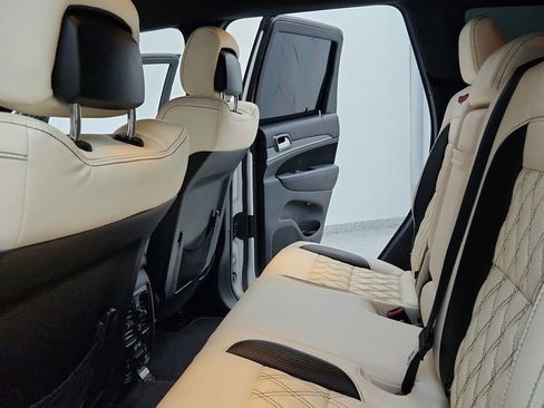 Used 2018 Jeep Grand Cherokee Trackhawk image 30