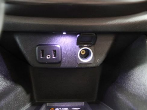 Used 2018 Chevrolet Traverse High Country image 63