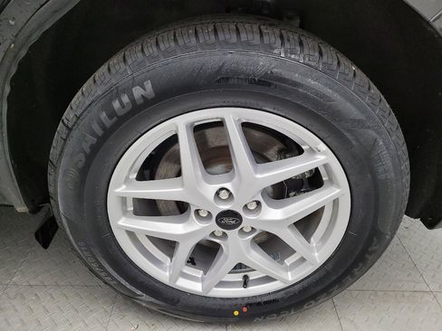 Used 2023 Ford Edge SEL image 31