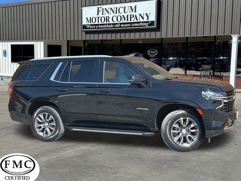 Used 2021 Chevrolet Tahoe LT w/ LT Signature Package image 1