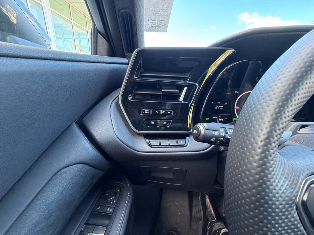 Certified 2026 Lexus TX 500h AWD w/ Technology Package image 30