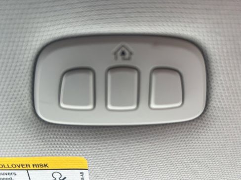 New 2025 Ford Expedition Active image 39