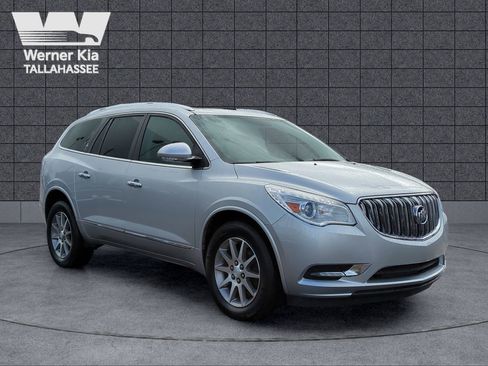 Used 2015 Buick Enclave Leather image 3