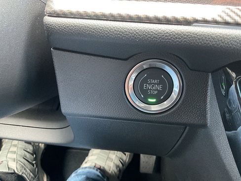 New 2026 Chevrolet Traverse High Country image 23