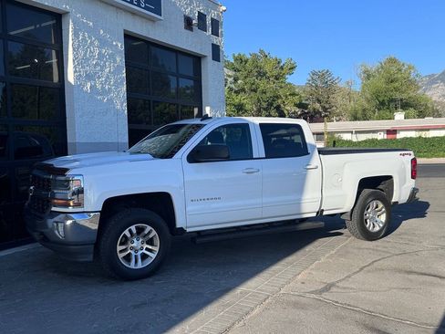 Used 2017 Chevrolet Silverado 1500 LT w/ True North Edition AWD/4WD image 12