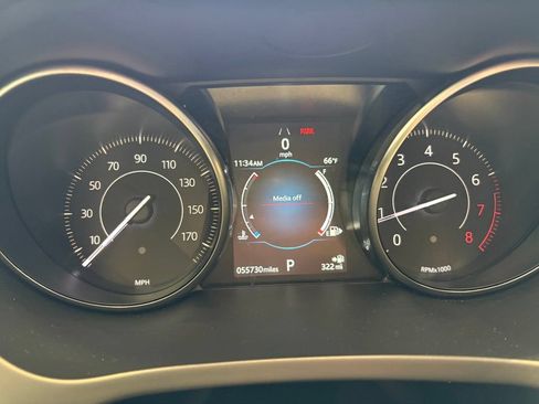 Used 2020 Jaguar E-PACE AWD/4WD image 24