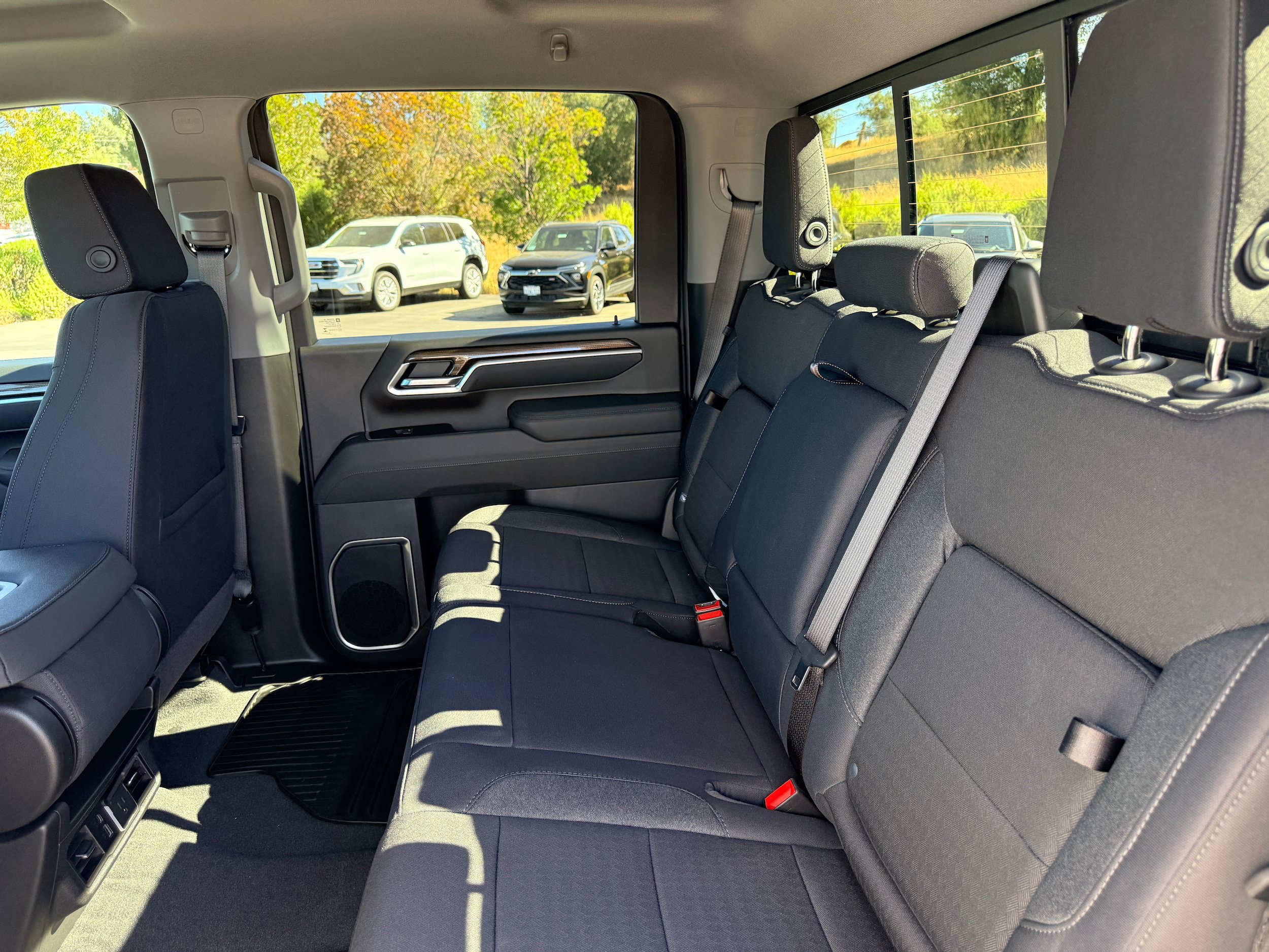 New 2026 Chevrolet Silverado 3500 LT w/ All Star Edition AWD/4WD image 8